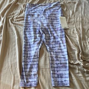 Athleta Elation Printed Capri Purple Leggings Workout Clothes